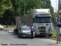 Imagine atasata: Accident Pasajul Jiul - 2015.06.08 - 16.jpg